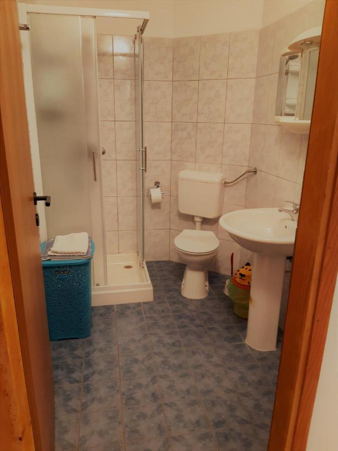 Apartments Barbara Gregovica プーラ エクステリア 写真