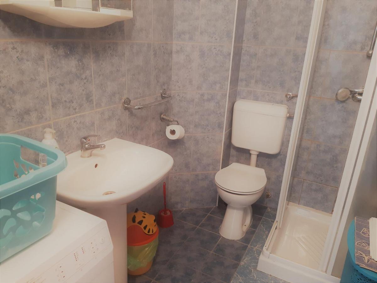Apartments Barbara Gregovica プーラ エクステリア 写真